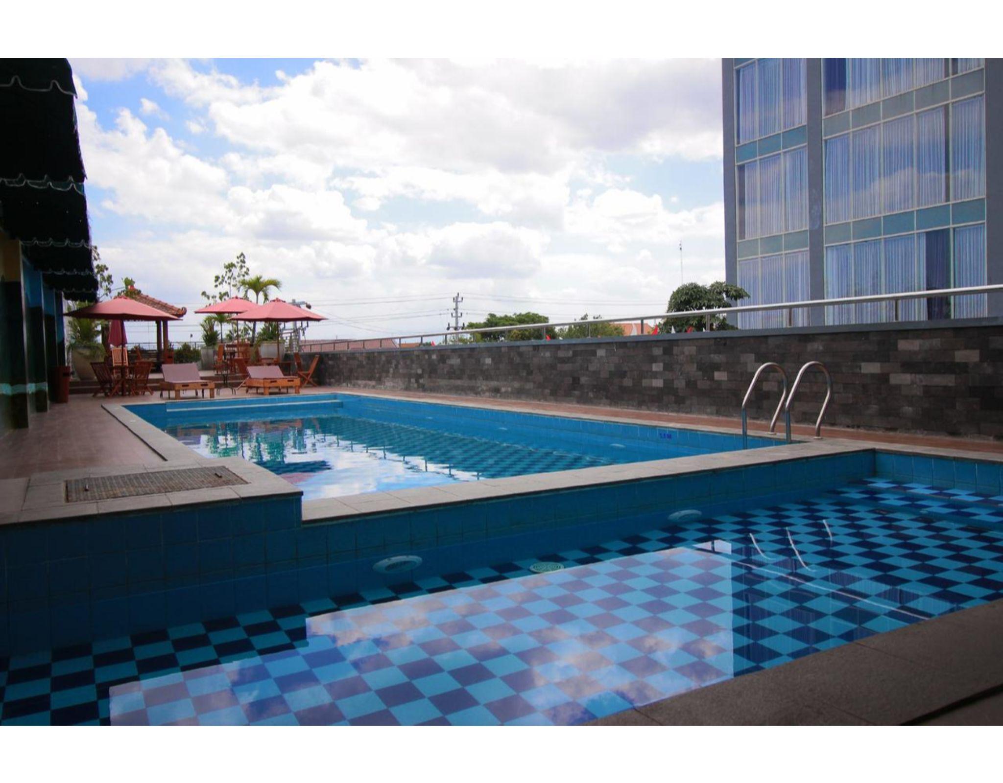 Forriz Hotel Γιογκιακάρτα Εξωτερικό φωτογραφία