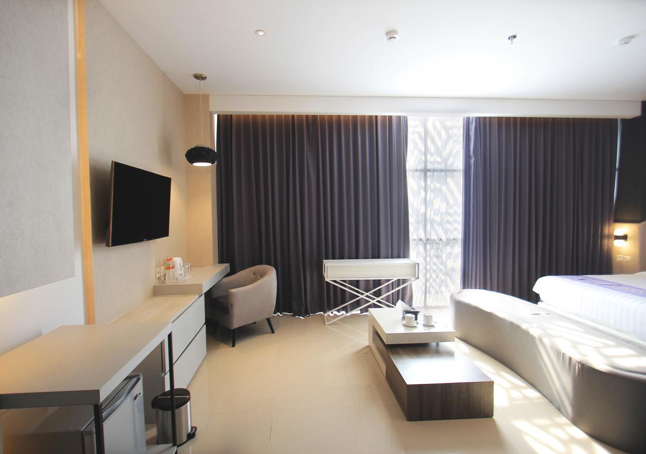 Forriz Hotel Γιογκιακάρτα Εξωτερικό φωτογραφία