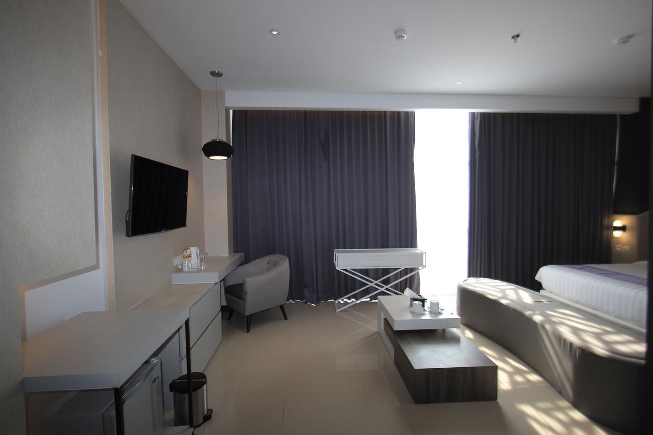 Forriz Hotel Γιογκιακάρτα Εξωτερικό φωτογραφία
