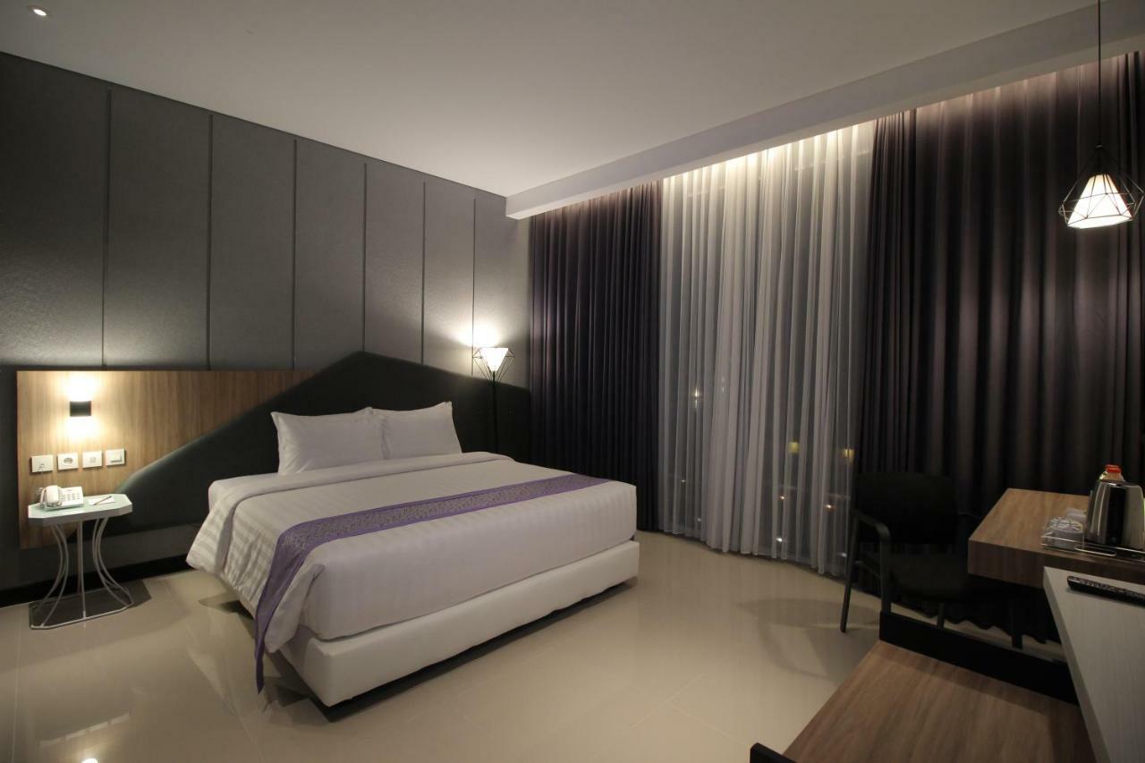 Forriz Hotel Γιογκιακάρτα Εξωτερικό φωτογραφία